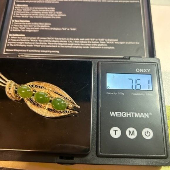 VTG SORRENTO Vermeil Sterling Silver Filigree Leaf Green Stone BROOCH - Picture 11 of 11